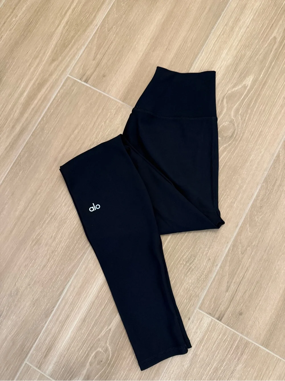 Alo Leggings